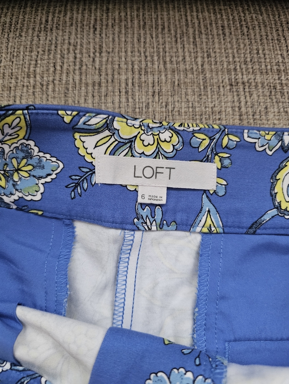 LOFT Riviera Shorts - Picture 3 of 6